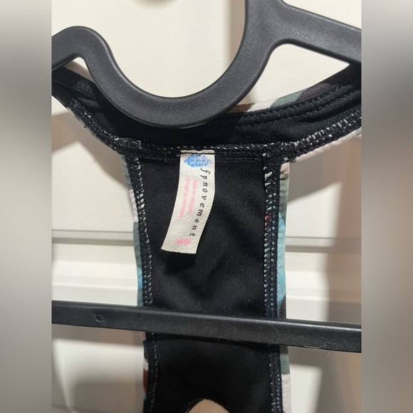 FP Movement Daybreak Graphic Sports Bra - Picture 6 of 6